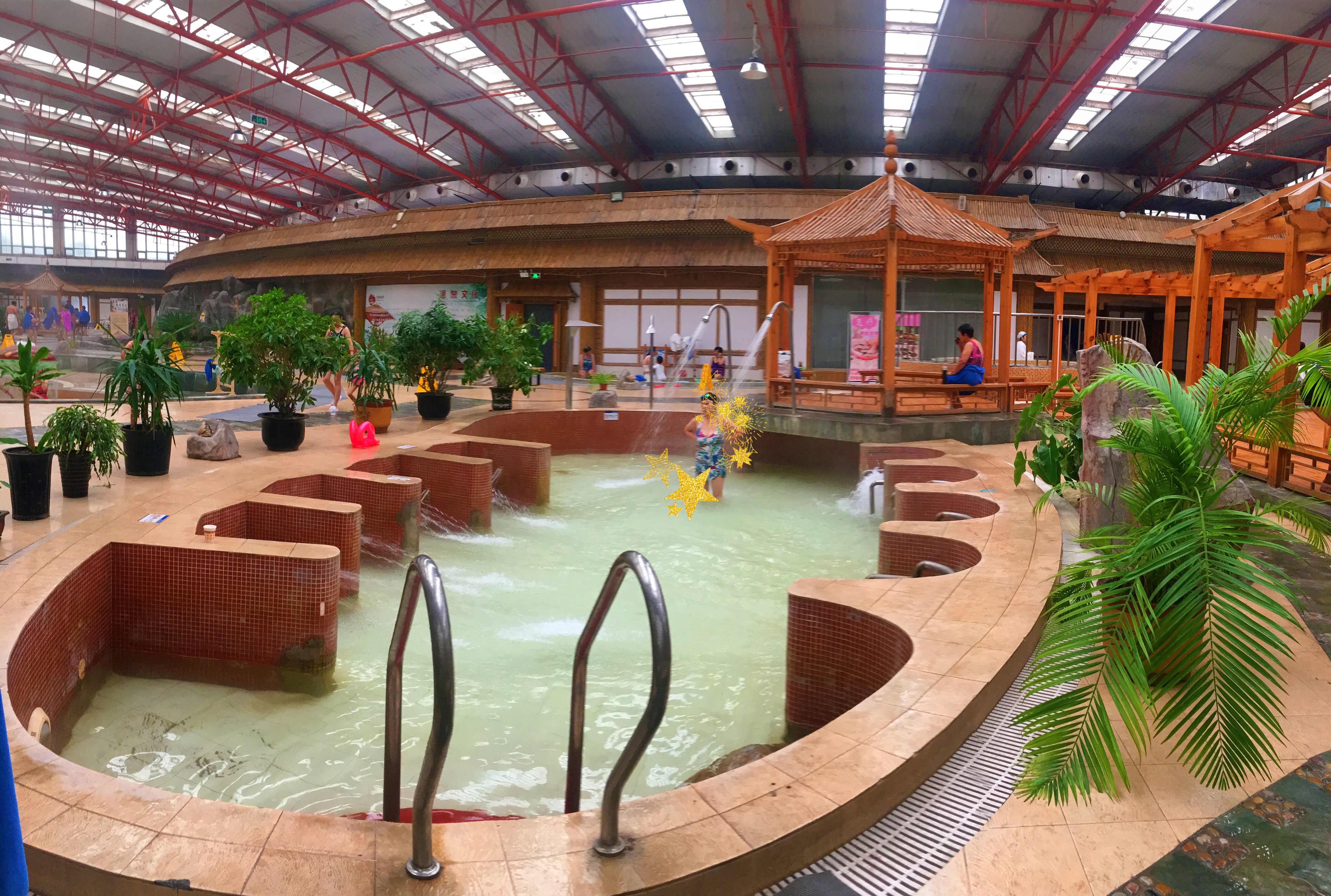 红栌山庄温泉在北京什么地方,北京红栌温泉山庄图片