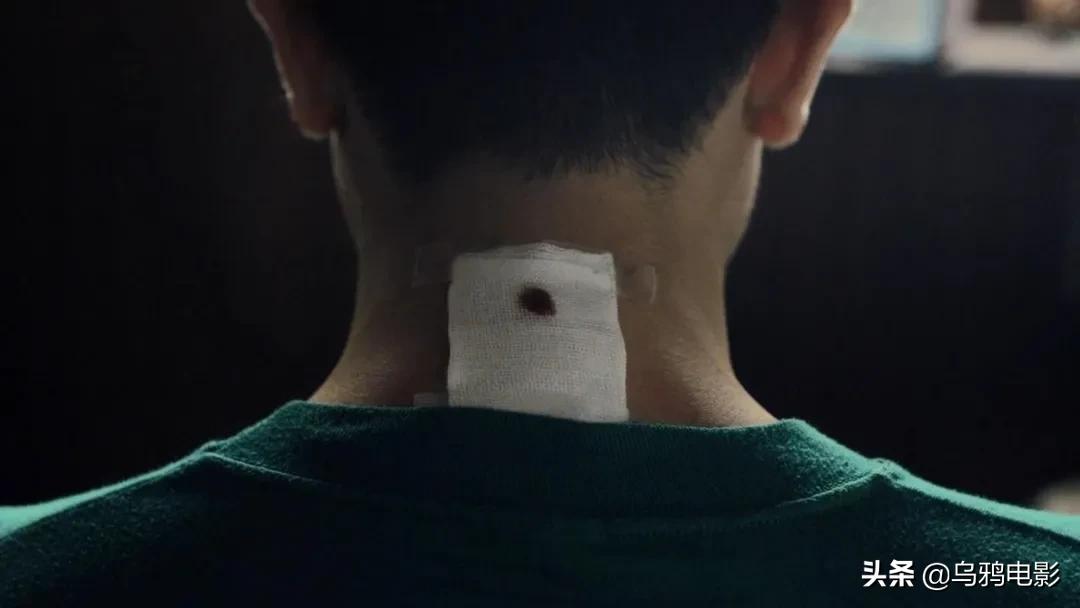 年度票房冠军，成人世界的赤裸真相，这片扒光了给你看