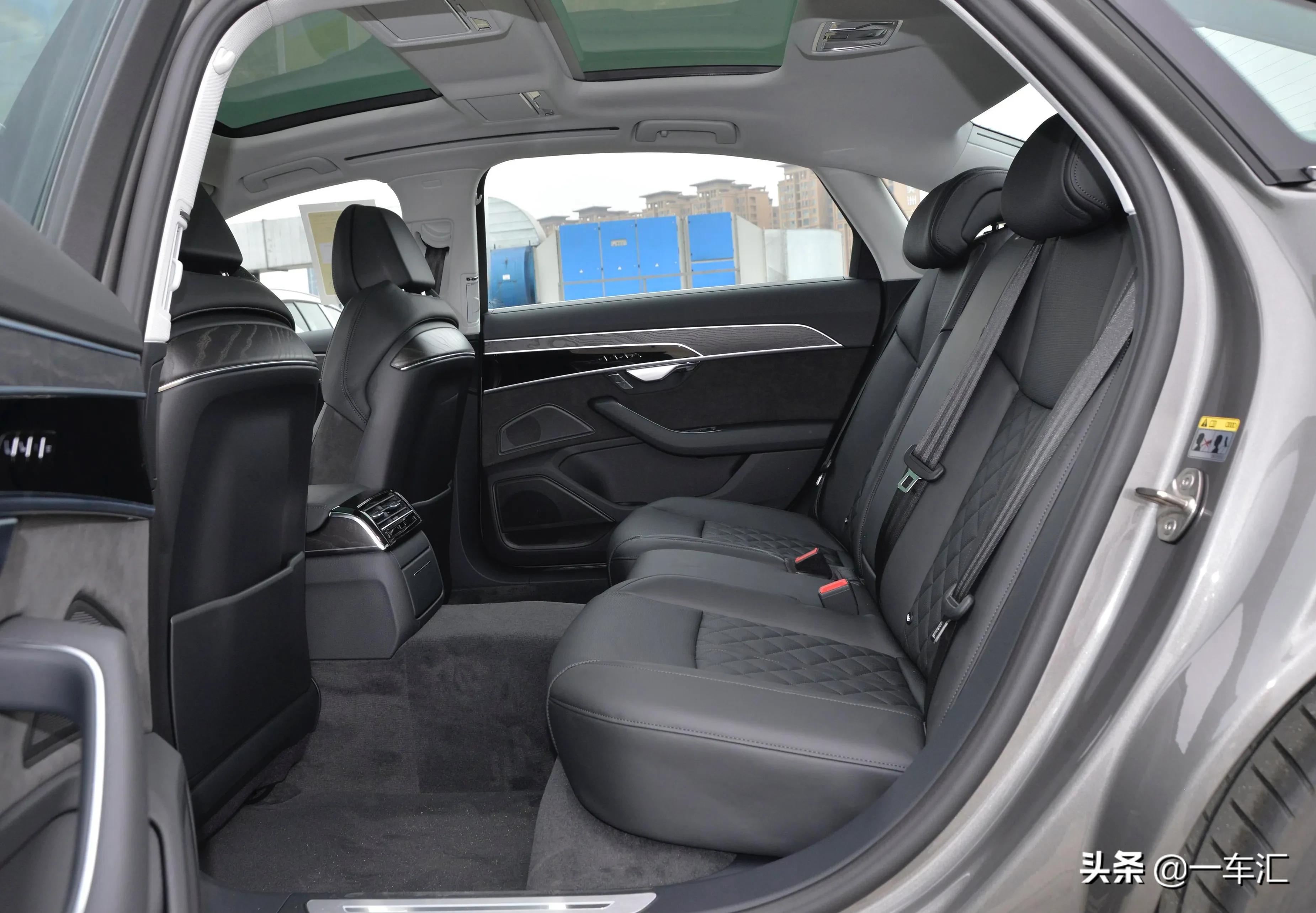 2022奥迪a8l60tfsi,奥迪a8l2023款