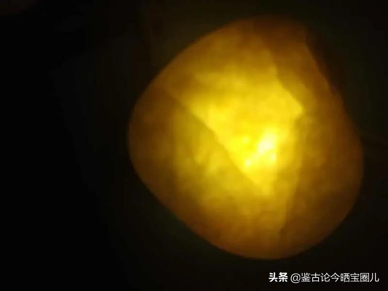 红皮玉原石,东陵玉原石