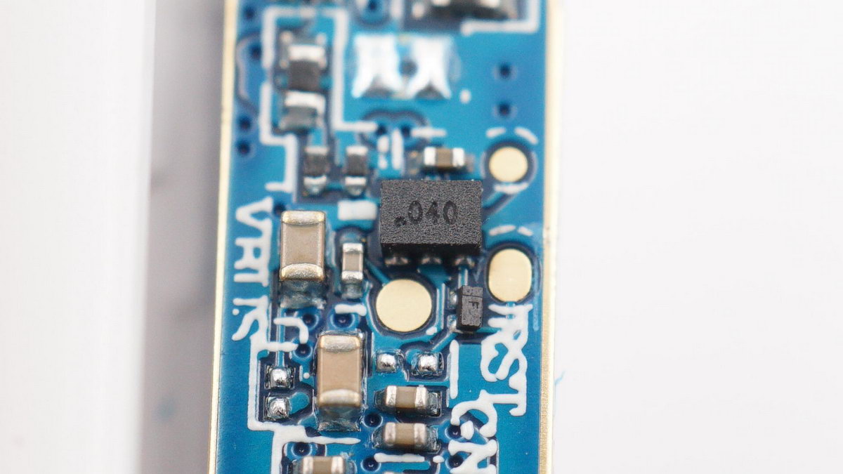 拆解报告：OPPOEncoAir真无线蓝牙耳机