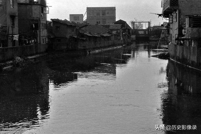 上海潭子湾路老照片,上海三十年代老照片贫民窟
