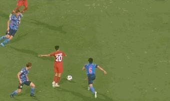 和中国队2年前出局一样？东南亚媒体指裁判黑东道主，西亚再获益