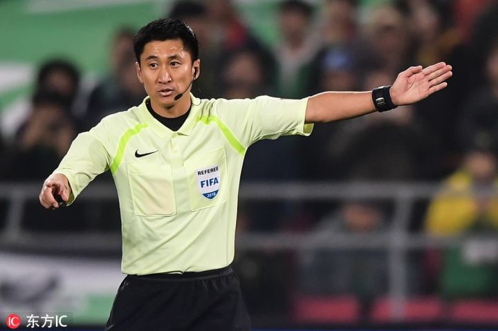裁判马宁亚冠入场视频,马宁执法亚冠亚洲杯决赛