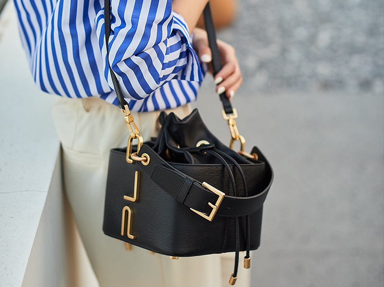 千元左右通勤包,蔻驰经典百搭包推荐