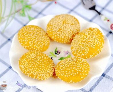 软糯香甜的南瓜饼超好吃一次成功,香甜软糯的南瓜饼超简单的