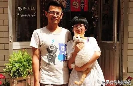 北漂夫妻辞职到北戴河开民宿，冬歇开“海货铺子”养大儿子