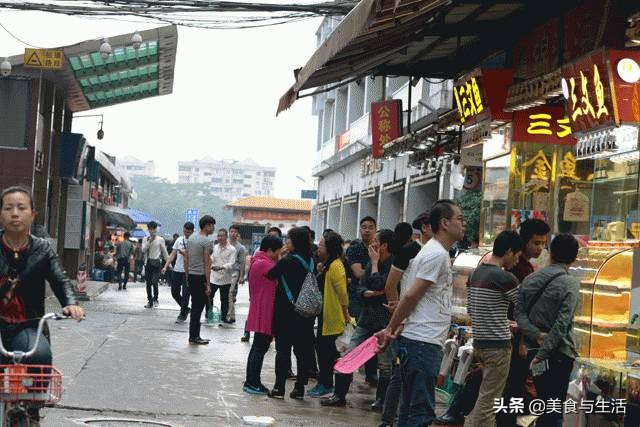 国内有名的海鲜市场,并不是北京新发地,而是广东黄沙水产市场