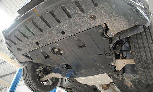 英朗车主,英朗新车有发动机护板