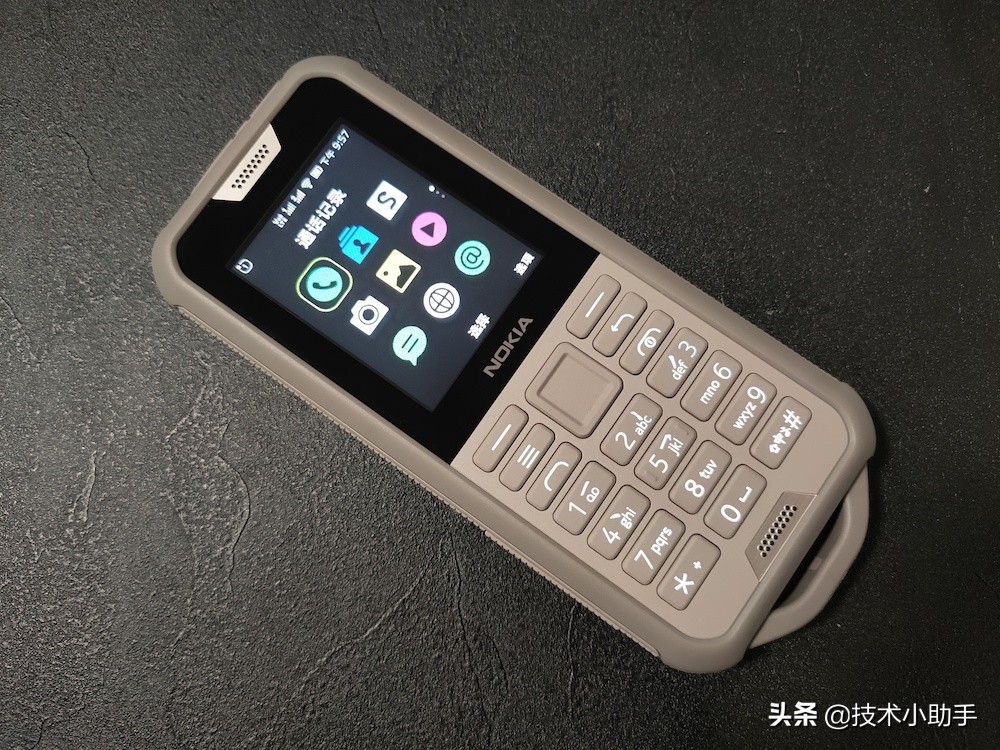 诺基亚800手机图片,诺基亚800手机外壳