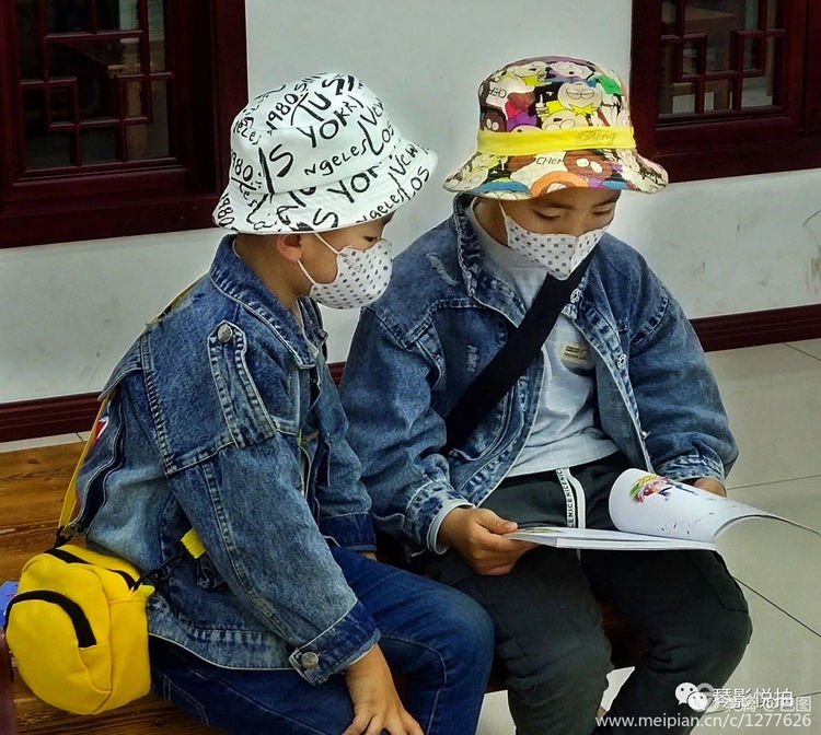 金色童年8张图片,金色的童年相片