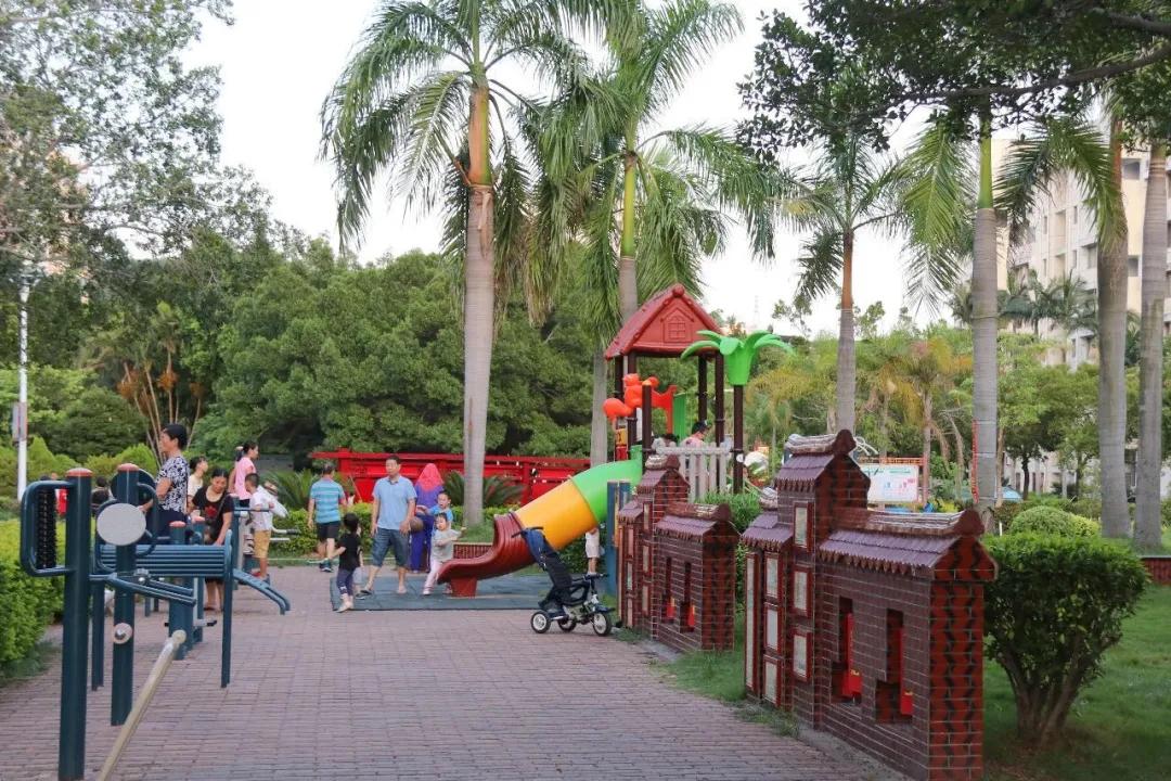 回眸十三五奋进新时代,回眸十三五铸就新征程