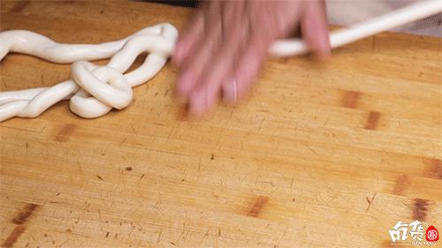 南阳老字号牛肉汤秘制烩面店,南阳第一家牛肉汤烩面