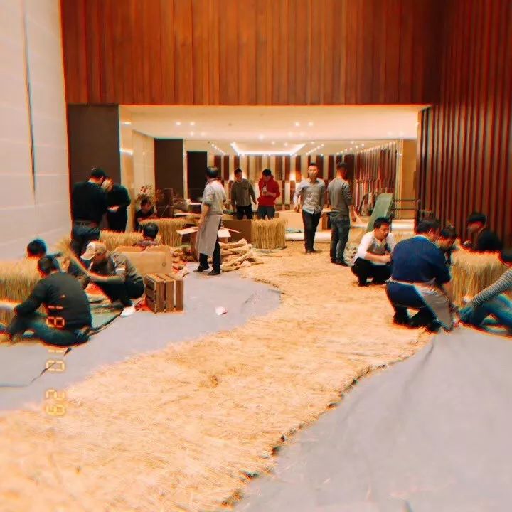 25岁月入十万的花艺师，是如何做到的？