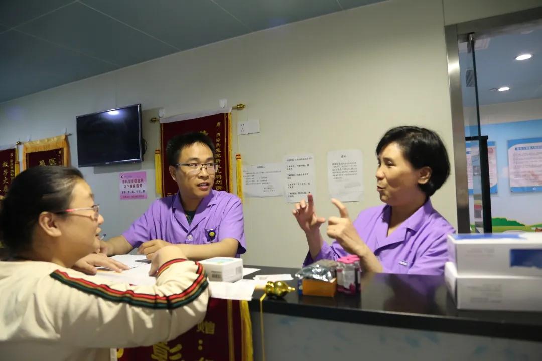 新生儿科主任谈早产儿生长：坚持早期干预给孩子一个美好未来