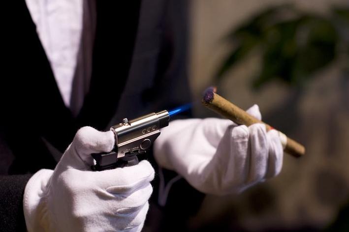 古巴当地烟贵吗,为什么古巴的烟最好