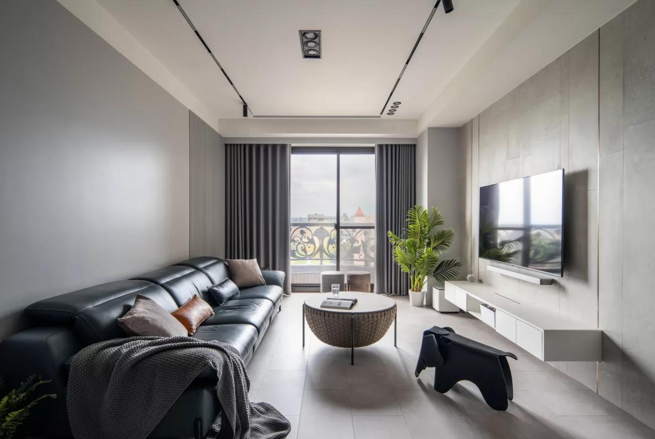 无主灯客厅无磁吸灯灯光布局,无主灯和磁吸轨道灯搭配