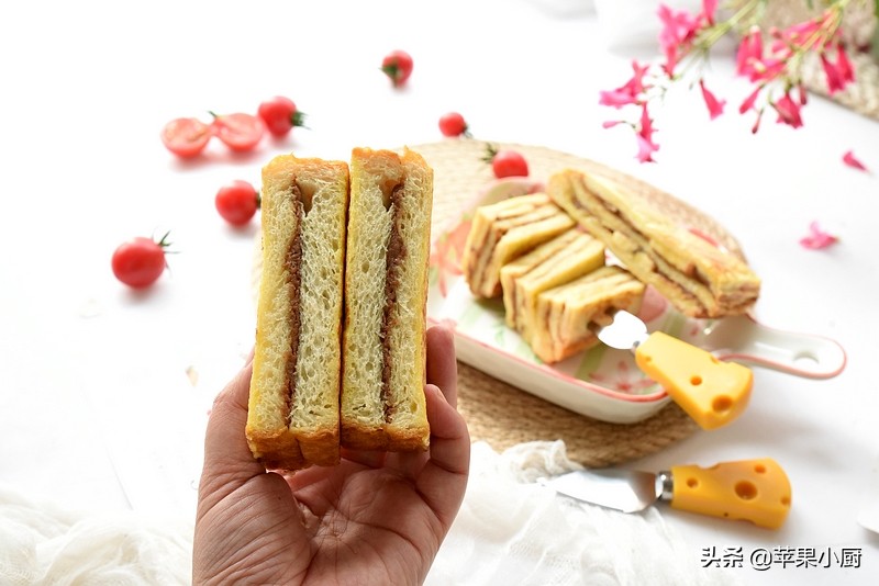 早餐不加鸡蛋怎么做好吃又简单,做煎鸡蛋吐司的三种方法