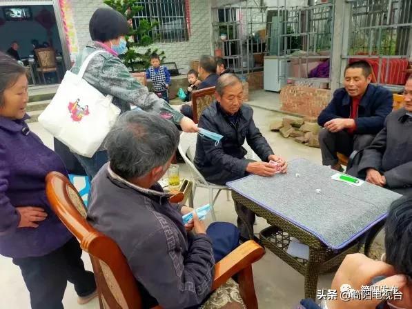 齐心协力筑牢疫情“防控线”