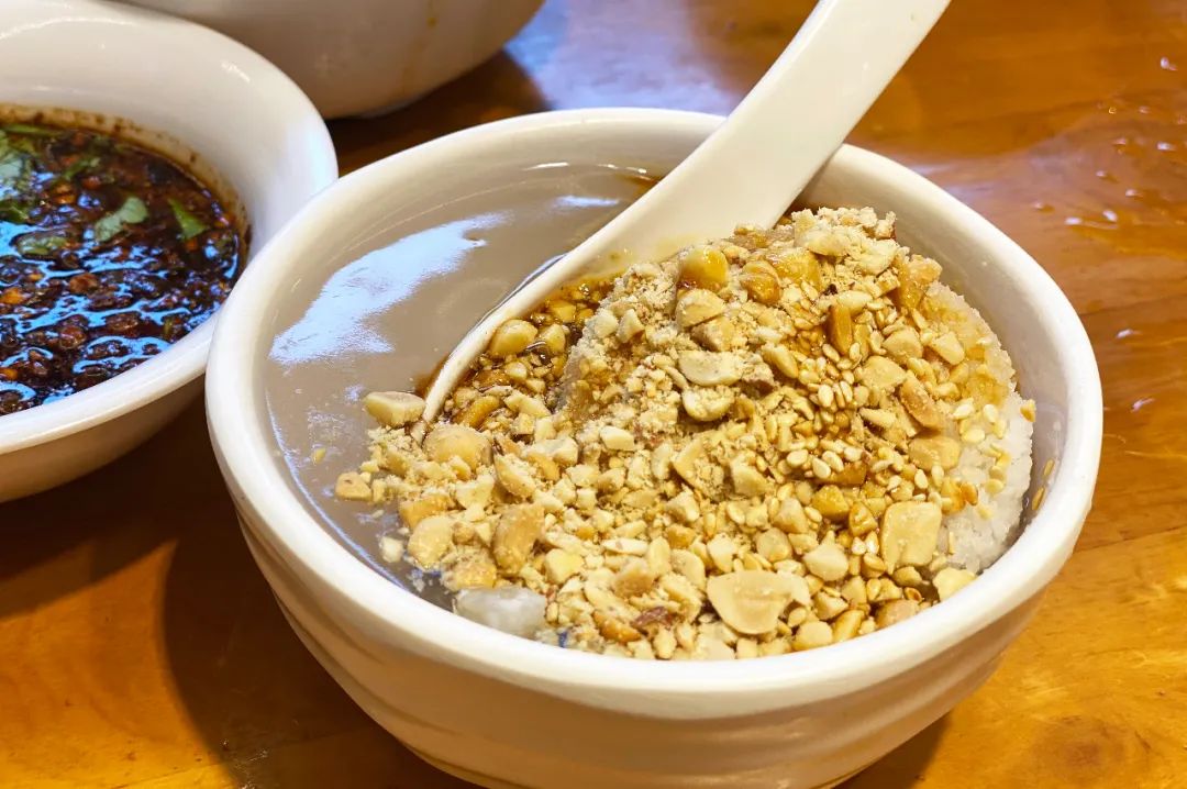 贵阳古镇卤猪蹄,去青岩古镇必吃哪家猪蹄