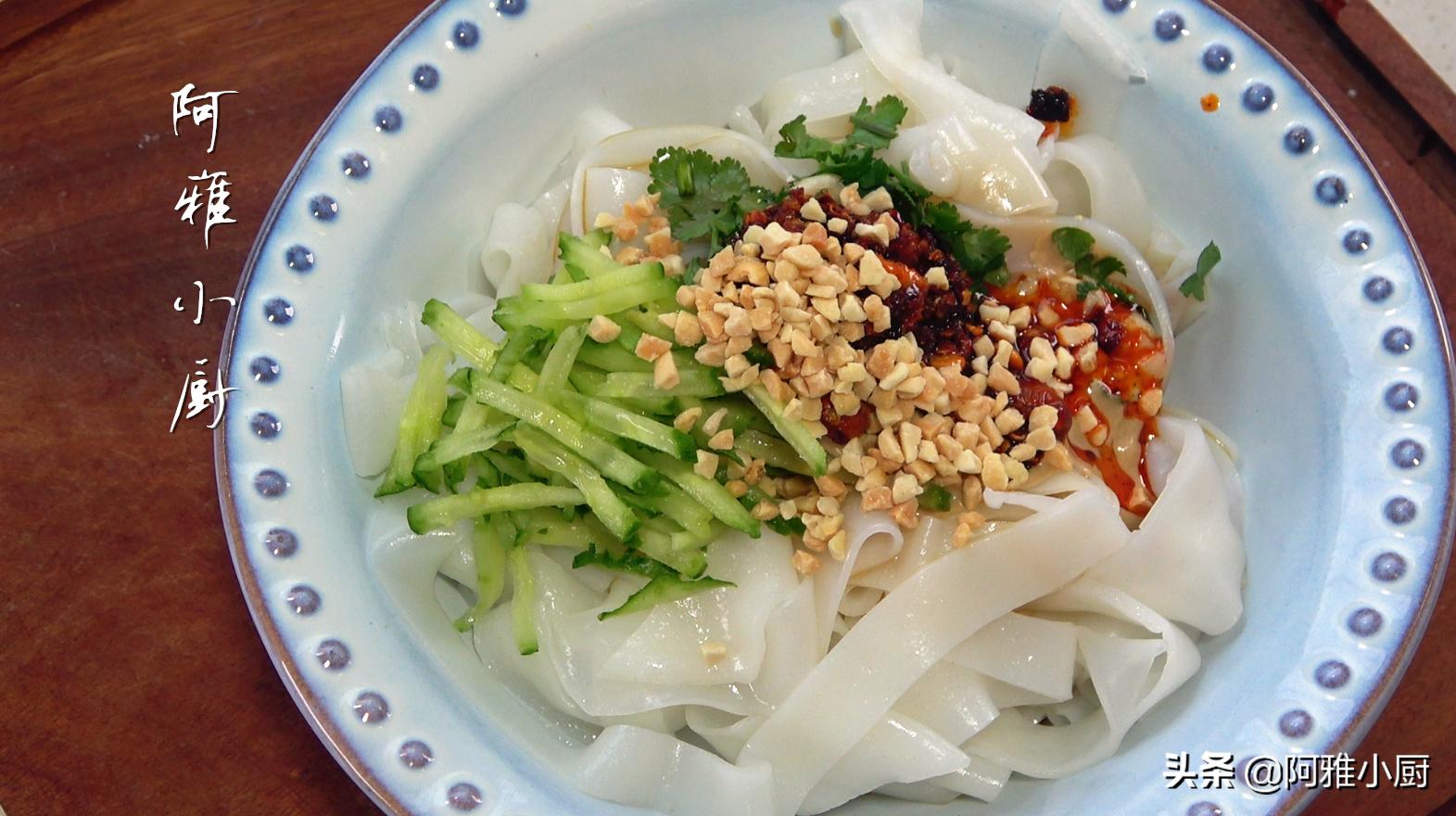 做凉皮的时候怎么让凉皮不开裂,家里做凉皮蒸的都是开裂的啥原因