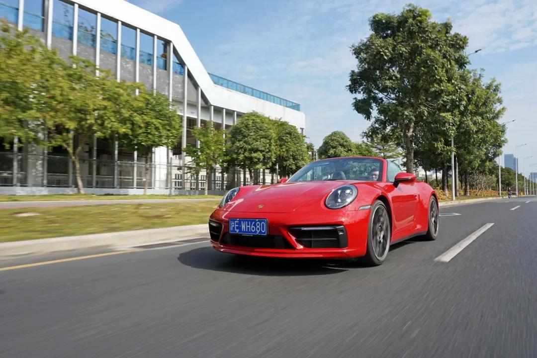 保时捷全新9114s性能测试,保时捷911carrera4s敞篷
