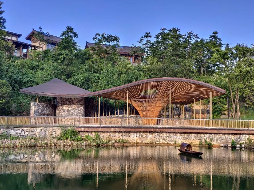 静谧乡野的休闲公社丨重庆仙女山归原茶亭/纬图设计机构