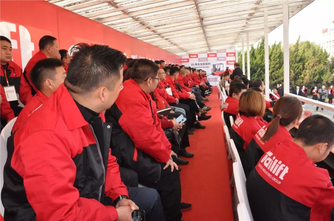 拥抱变化迎接2024,拥抱变化提升核心竞争力