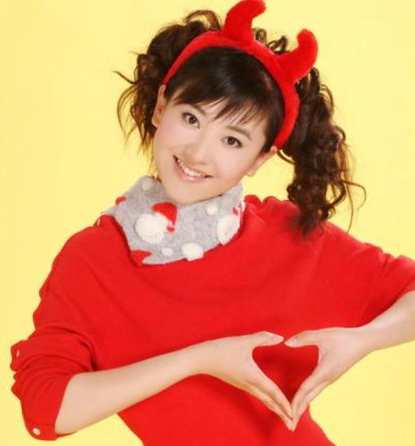 鞠萍姐姐身材发福,鞠萍月亮姐姐春晚