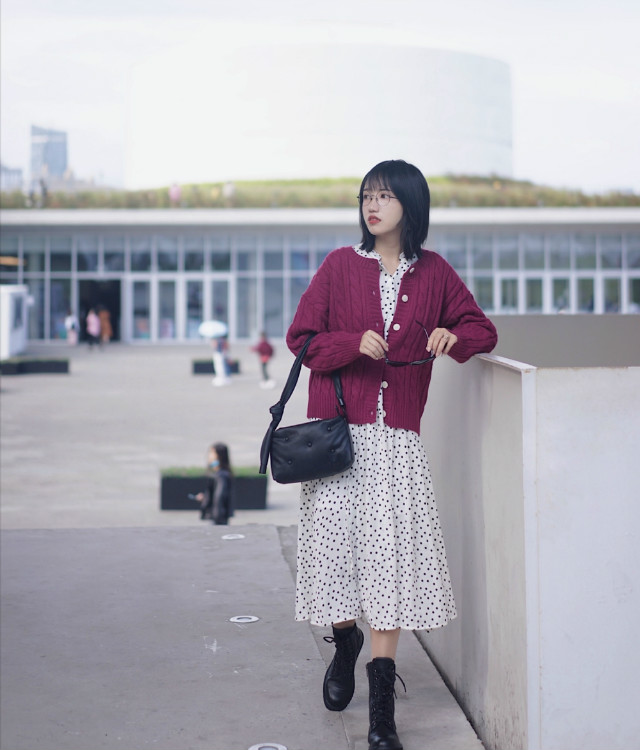 为什么穿马丁靴显腿短,为什么有的人穿马丁靴显胖