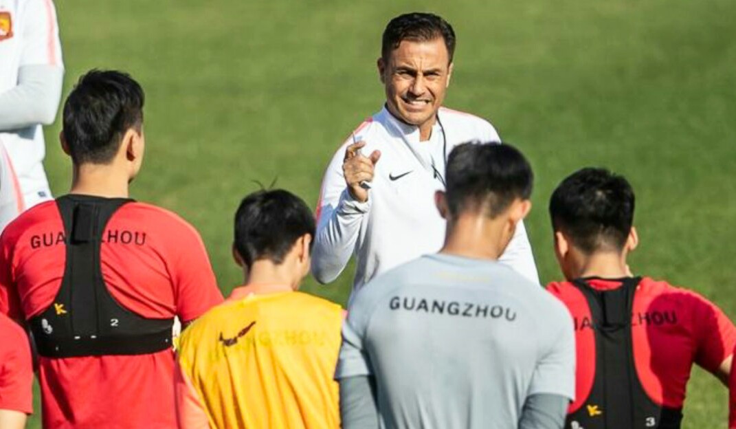 恒大保利尼奥集锦,恒大保利尼奥亚冠远射