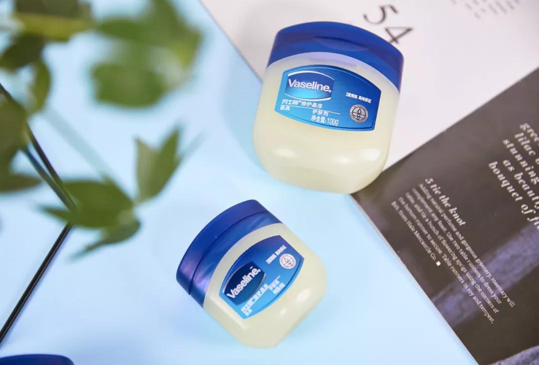 李佳琦卖断货的国货,李佳琦凡士林晶冻唇膏