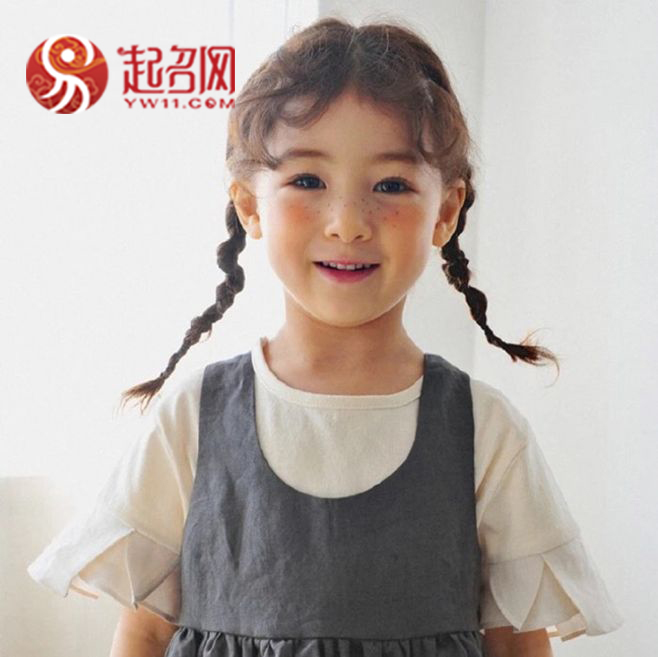 清秀脱俗女孩名,清丽脱俗的女孩特征