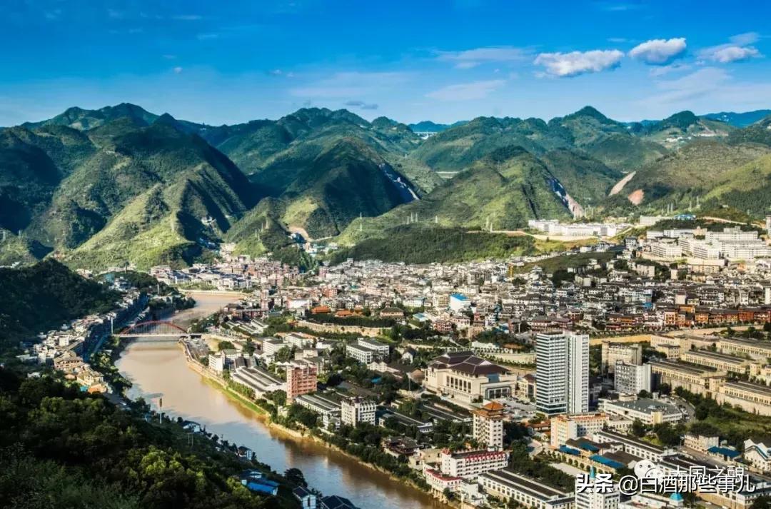 茅台五粮液到底哪个好,茅台五粮液郎酒哪个更好