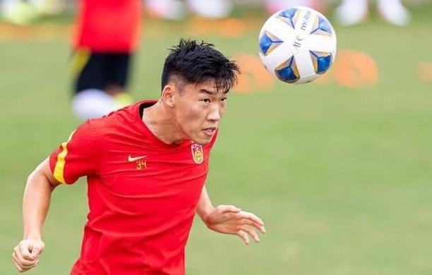 国足将迎战叙利亚队海报,国足即将迎亚运首战