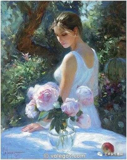 迷人的少女粉色系,迷人的女生的特征