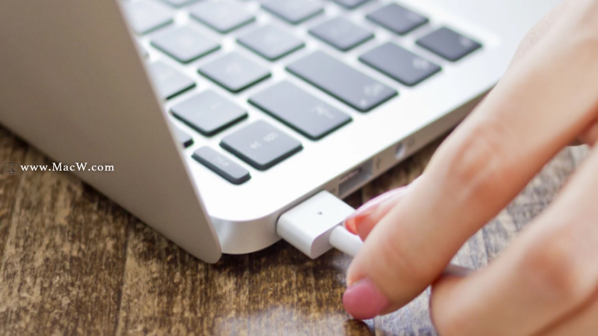 mac电脑无法开机,mac电脑开机键没反应怎么办