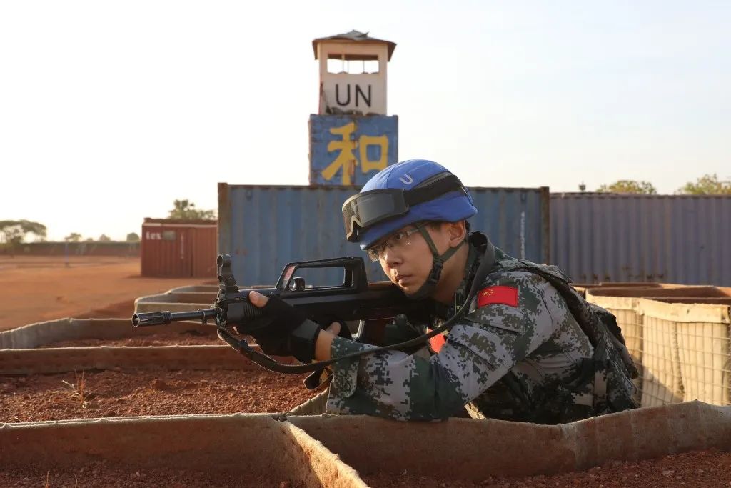 青春在边防绽放,青春在战疫中绽放朗诵