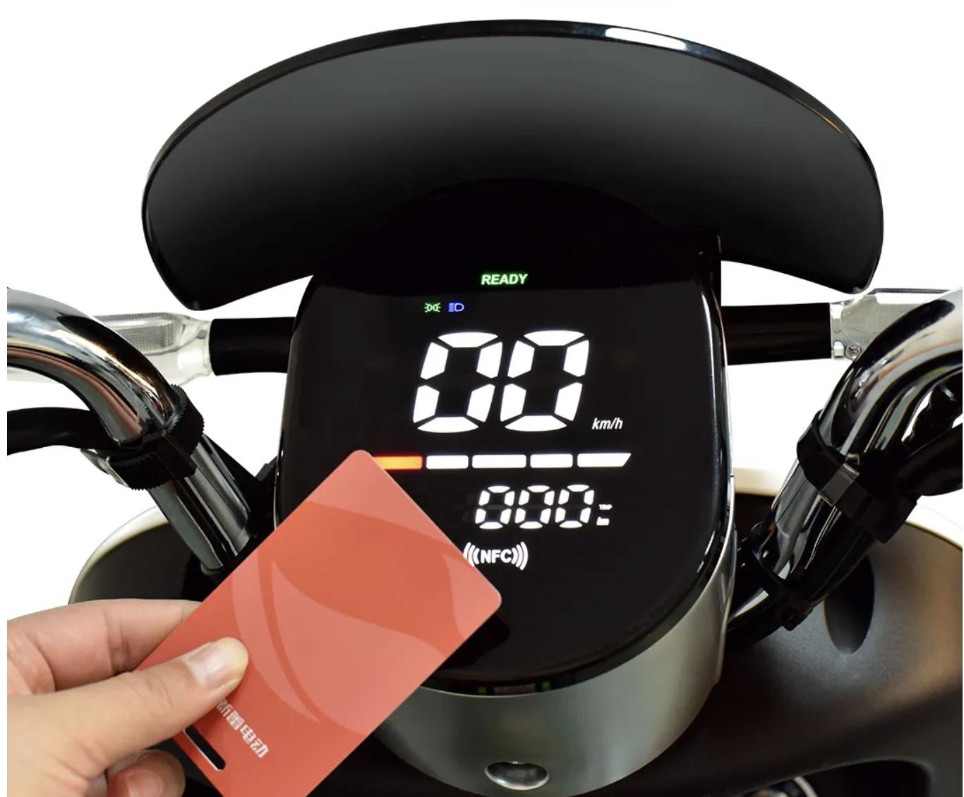 新蕾n8电动车评测,新蕾dn8质量好吗