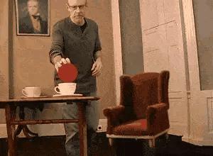 想当一名游泳教练,业余爱好者能当游泳教练吗