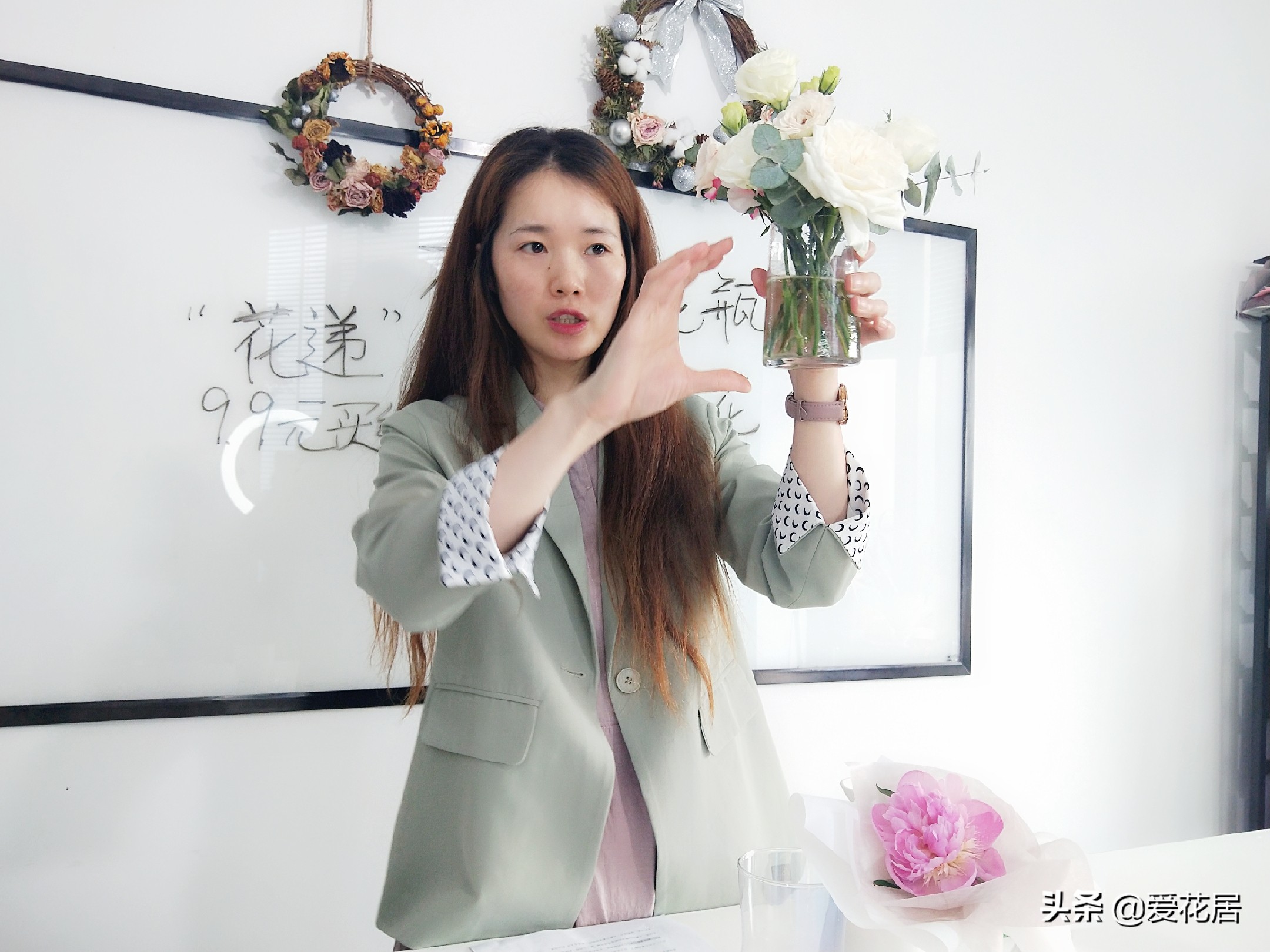 花瓶插花的基本技巧教程,好花瓶插花教程新手入门