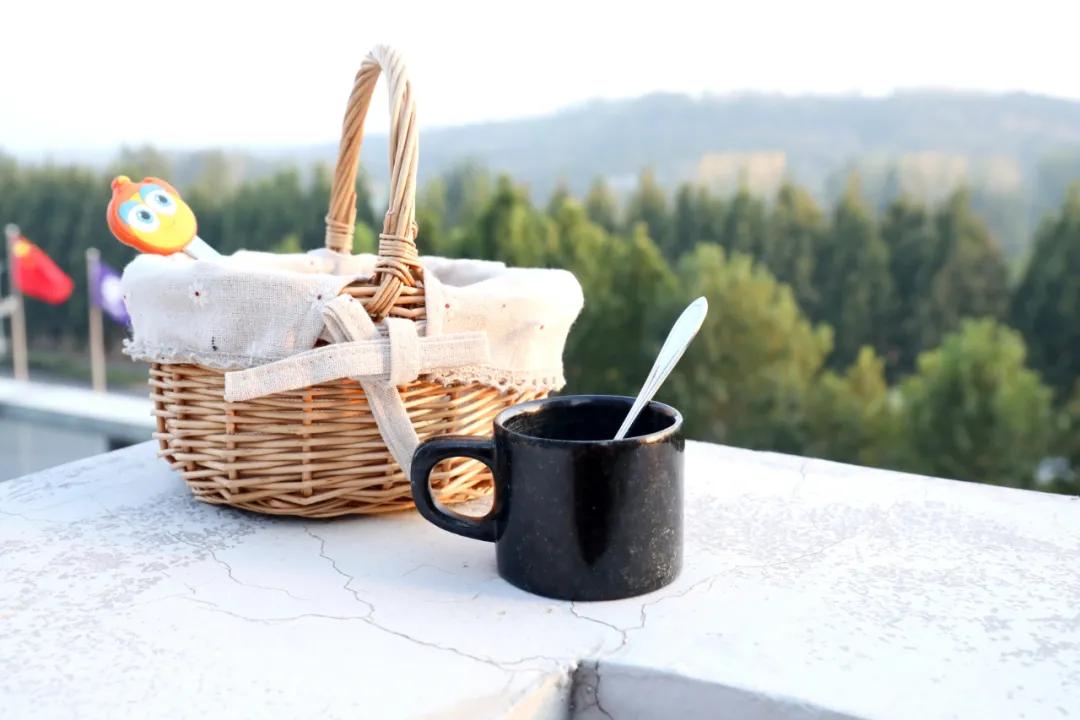 麦饭石清洗视频教程,怎样清洗麦饭石的锅