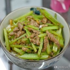 除夕夜，年夜饭必备的36道硬菜，款待家人朋友，脸上倍有面子