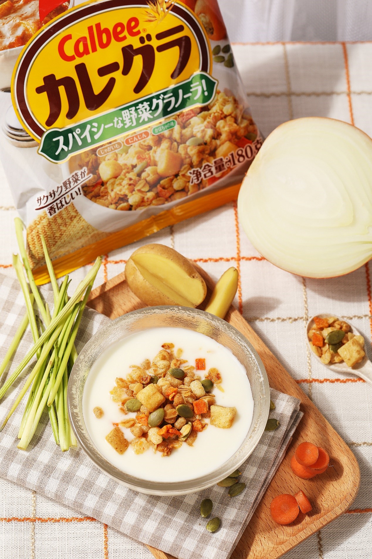 断货1年多的泡面、火锅神奇CP,卡乐比咖喱咸味麦片吃上瘾了