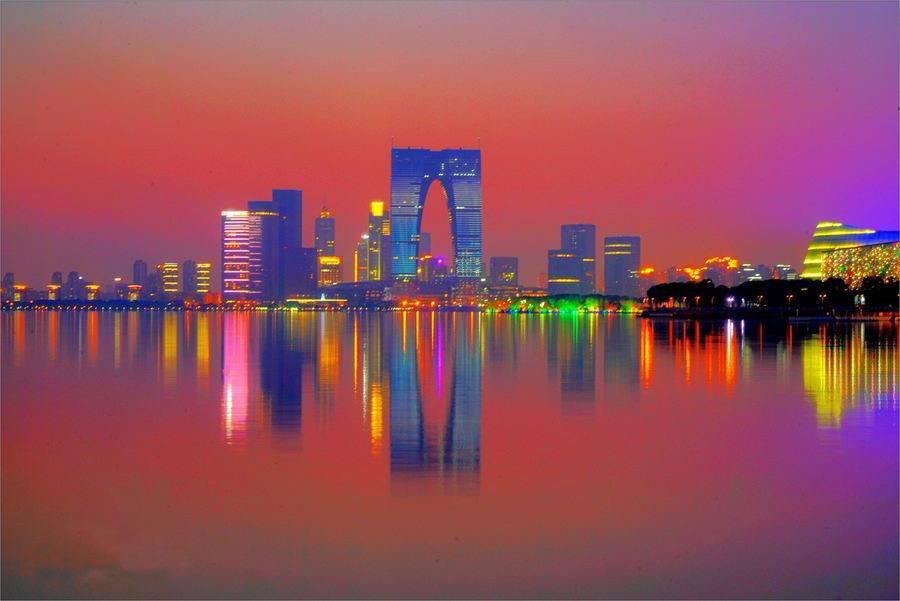 苏州金鸡湖因为什么命名的,苏州市的金鸡湖景区