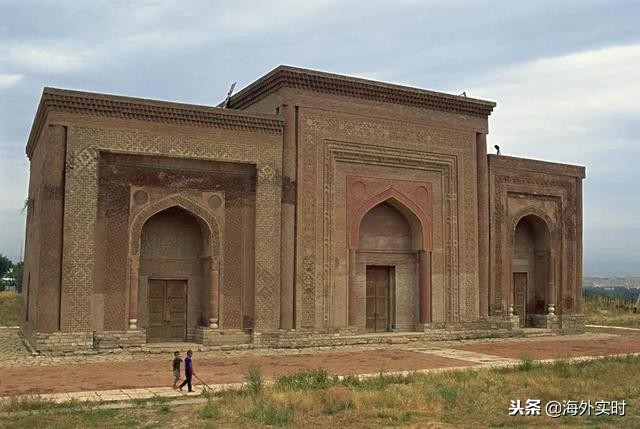 持中国护照31个免签、落地签及电子签国家大全