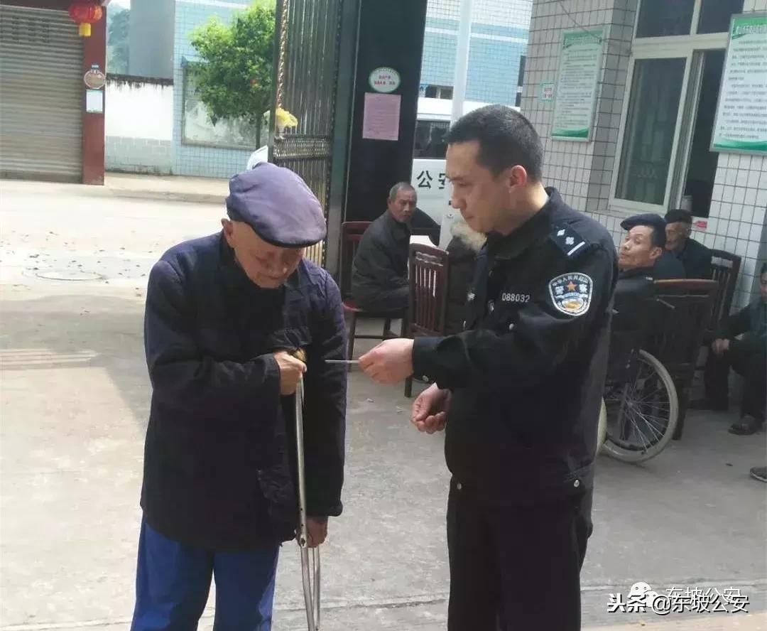 孙国勇：从军医到户籍警为民服务的心不曾改变