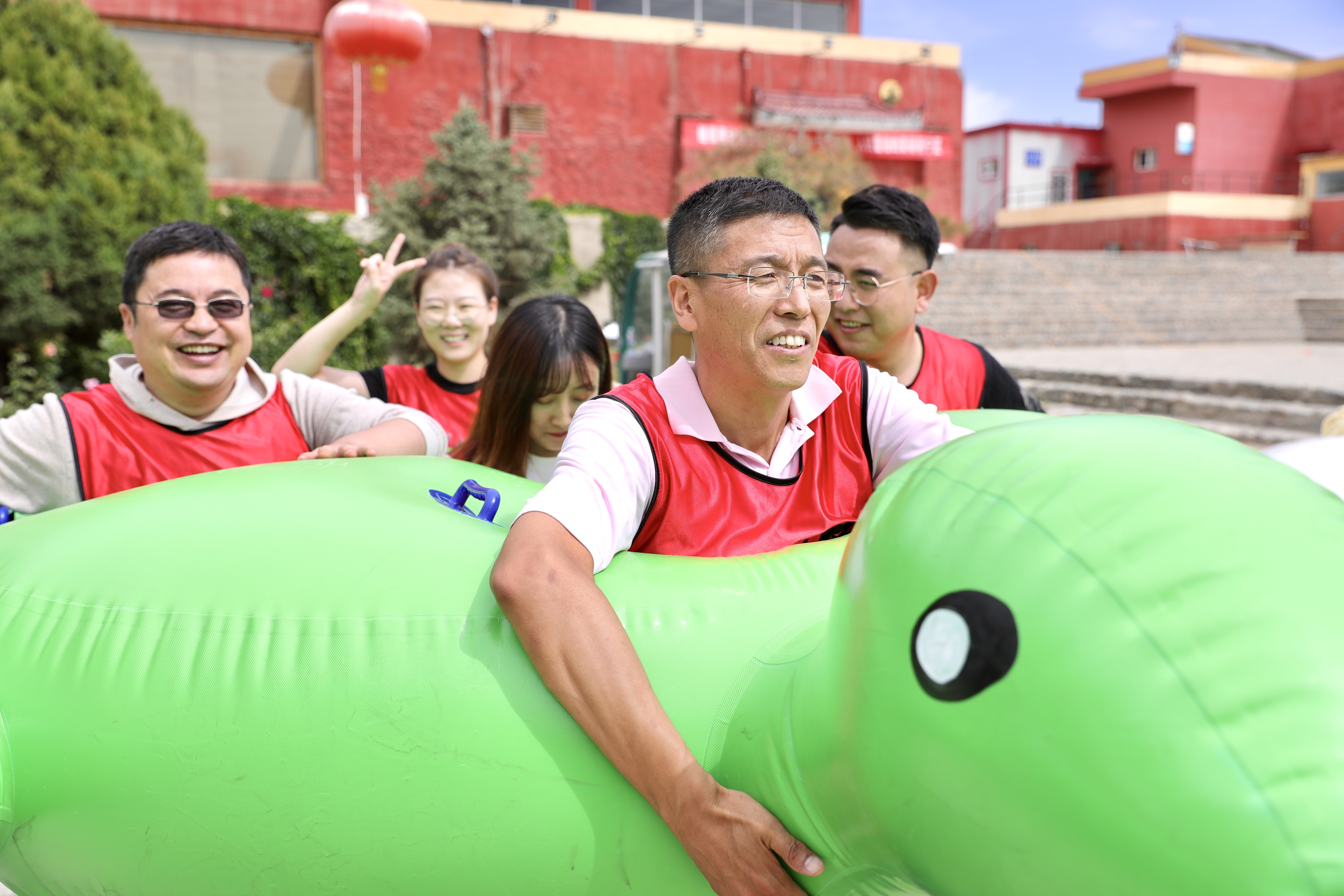 上周六，宁夏三家金融公司联合搞了件大事