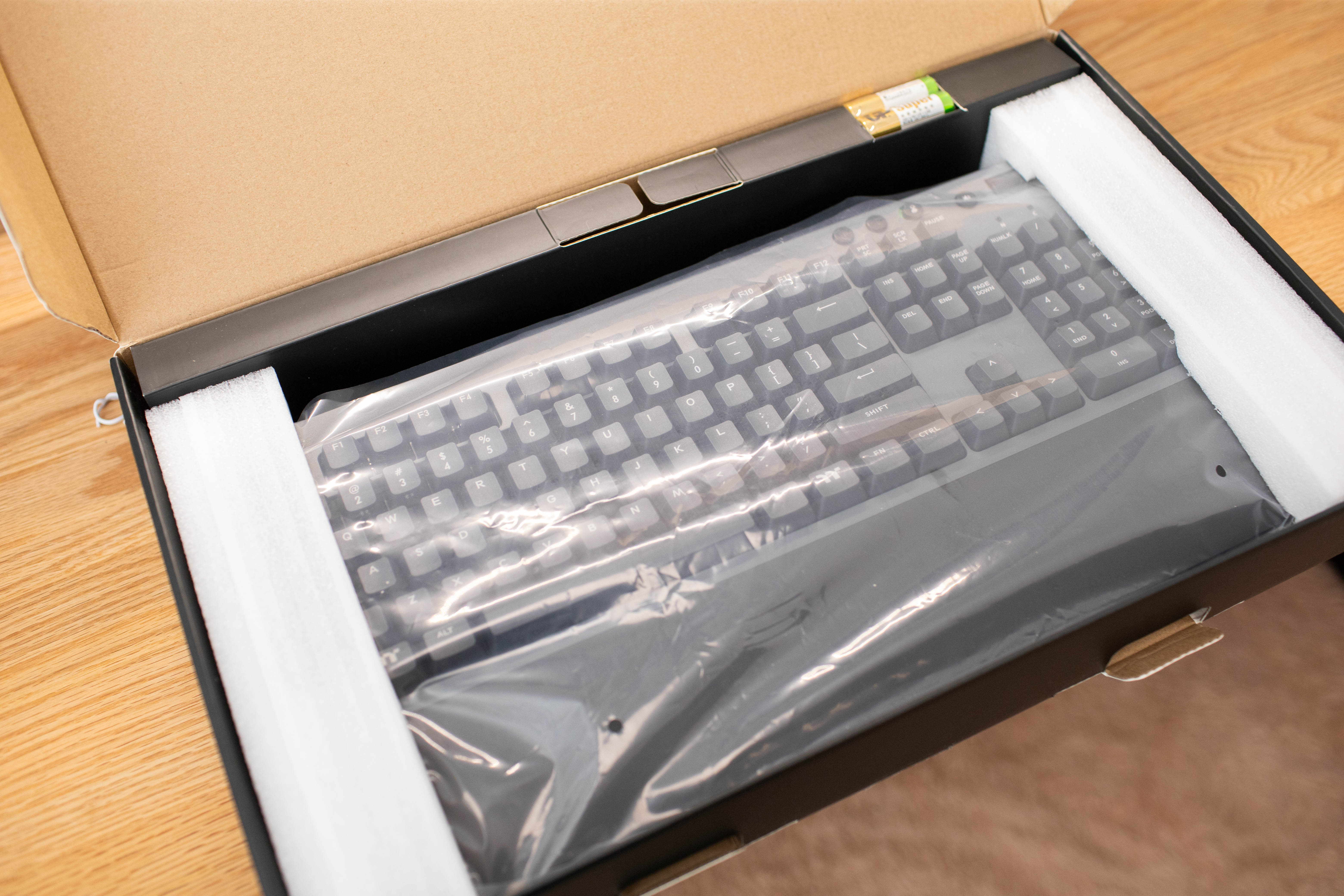 tt快银轴键盘,ttc最新键盘