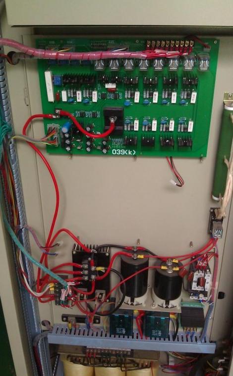 给火花成型机换怀孕电容